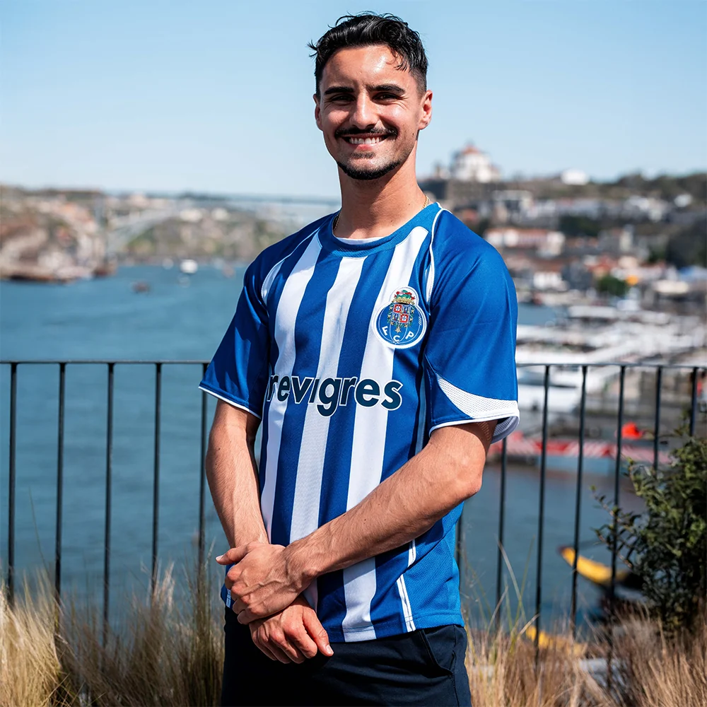 FC Porto 2004 Intercontinental Retro Football Shirt
