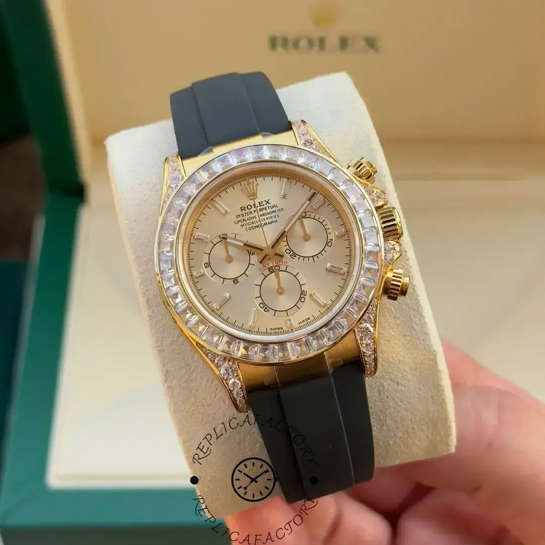 Rolex Cosmograph Daytona Yellow Gold Champagne Dial 126598TBR-0001 Replica