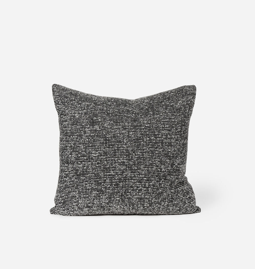 Misti Pillow 22 x 22