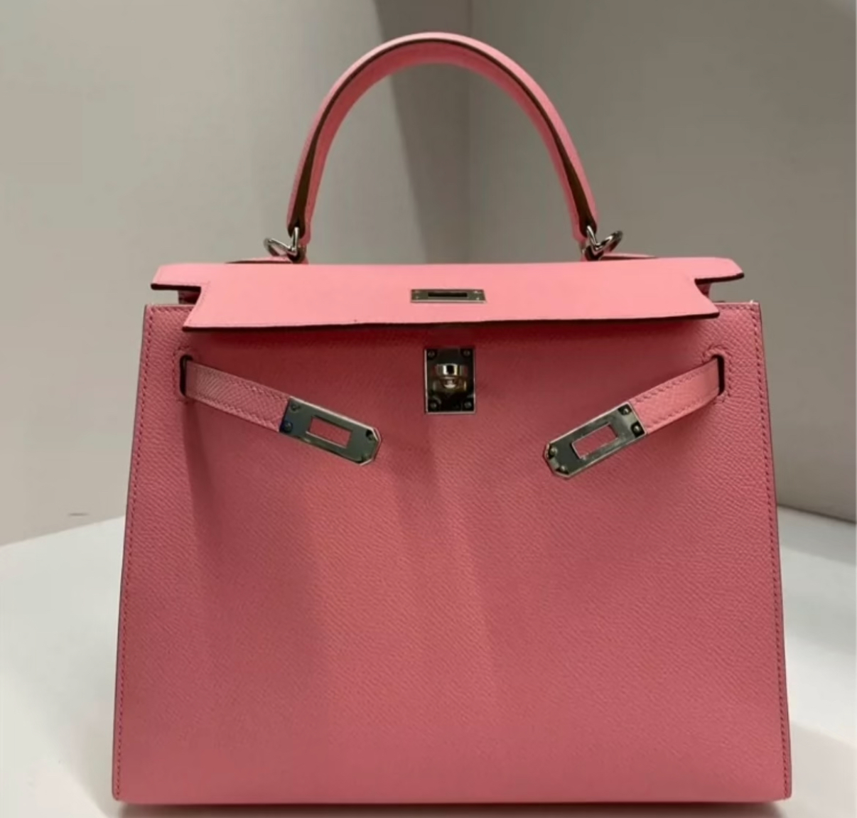 Hermès Kelly 25-28 Light Pink TOGO Custom