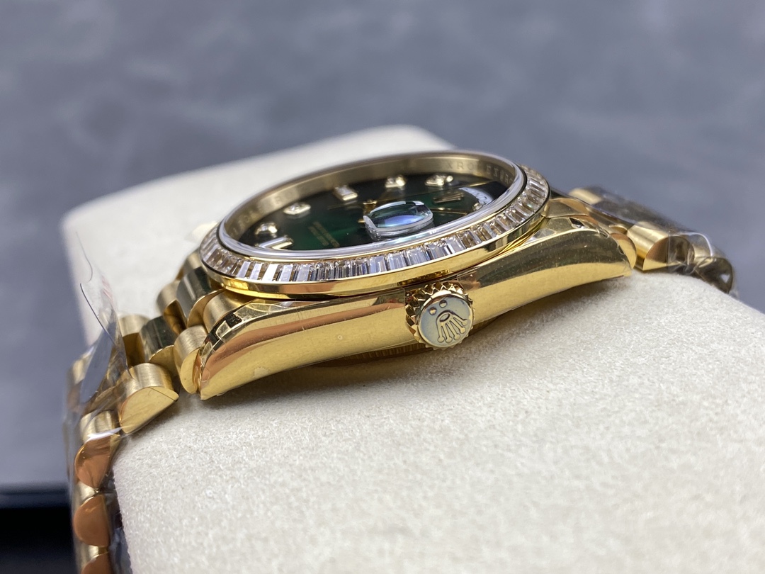 Rolex Day-Date 128348RBR Green Ombre Diamond Dial Yellow Gold 36MM Unisex Replica Watch