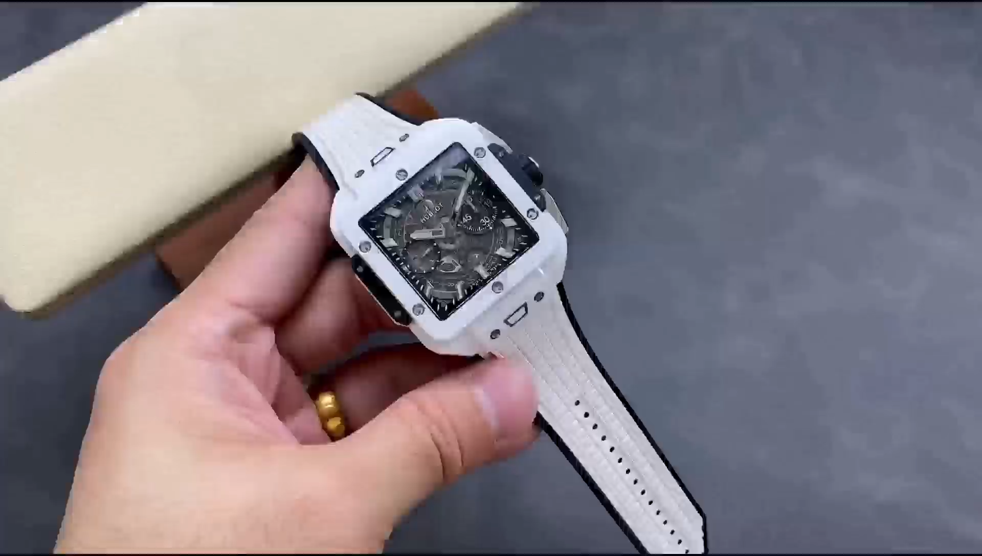 Hublot Spirit of Big Bang 821.HX.0170.RX 42mm Mens