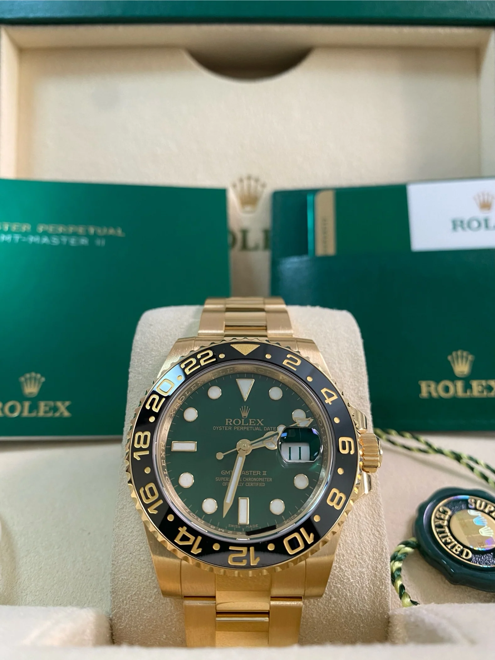 Rolex Yellow Gold GMT-Master II - 2016 - Black Bezel - Anniversary Green Dial - Oyster Bracelet - 116718LN *FULL SET*