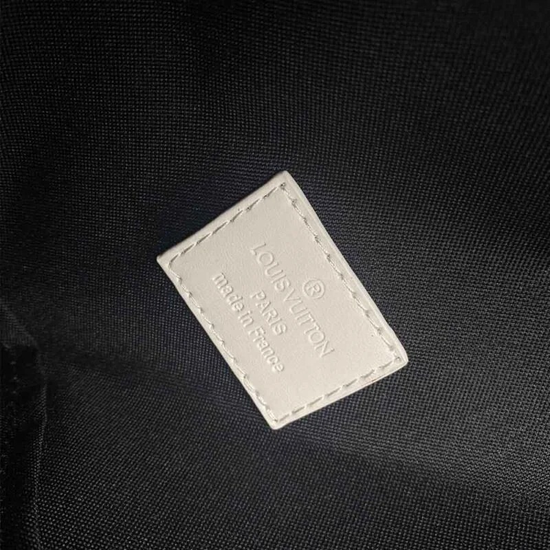 Louis Vuitton Discovery Backpack M45879/N50060