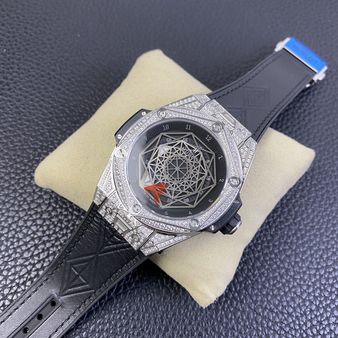 Hublot Big Bang 465.SS.1117.VR.1704.MXM18 45mm