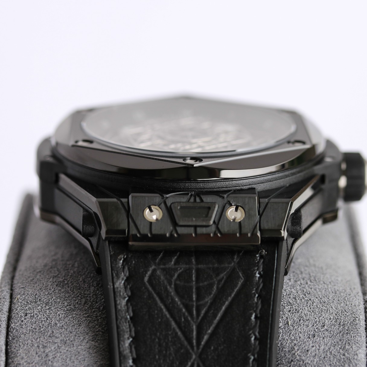 Hublot Big Bang 415.NX.1112.VR.MXM16 44mm