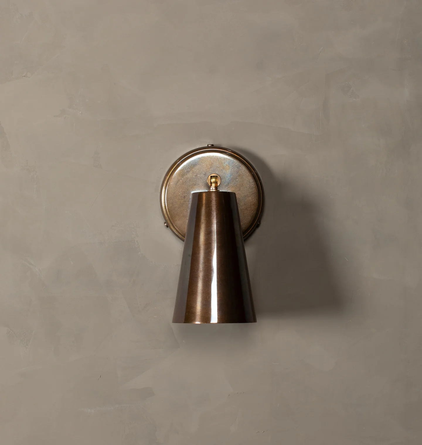 Cashel Wall Light Antique Brass
