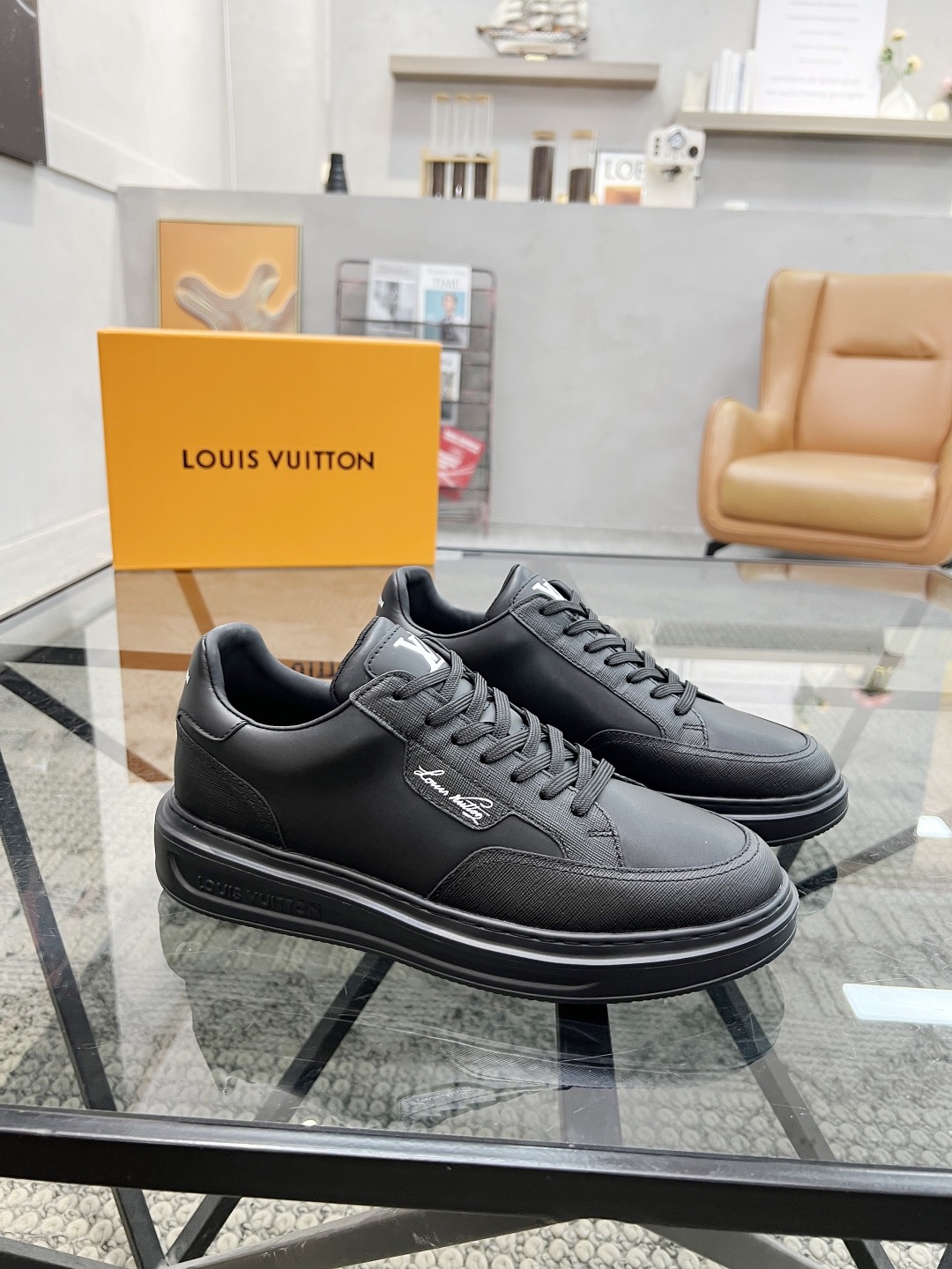 Louis Vuitton Beverly Hills Sneaker Size 39-46