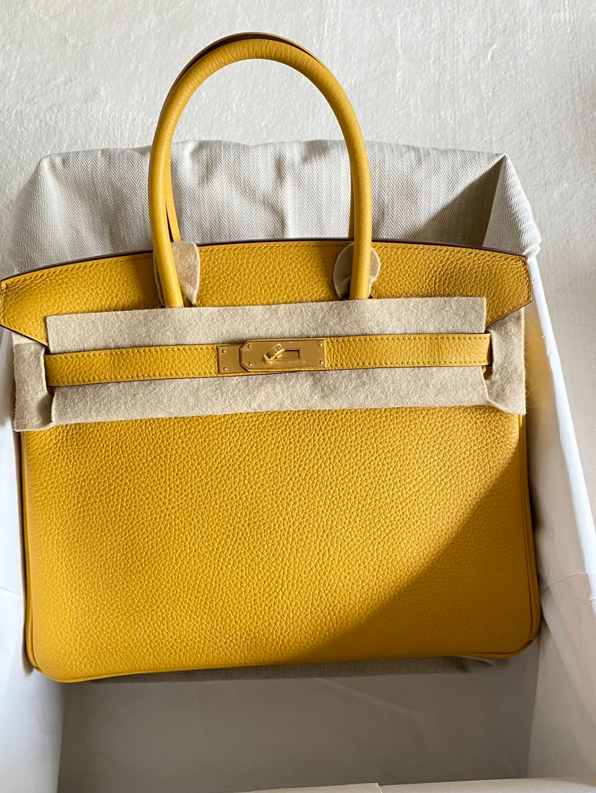 Hermès Birkin 25-30 amber yellow gold buckle TOGO custom