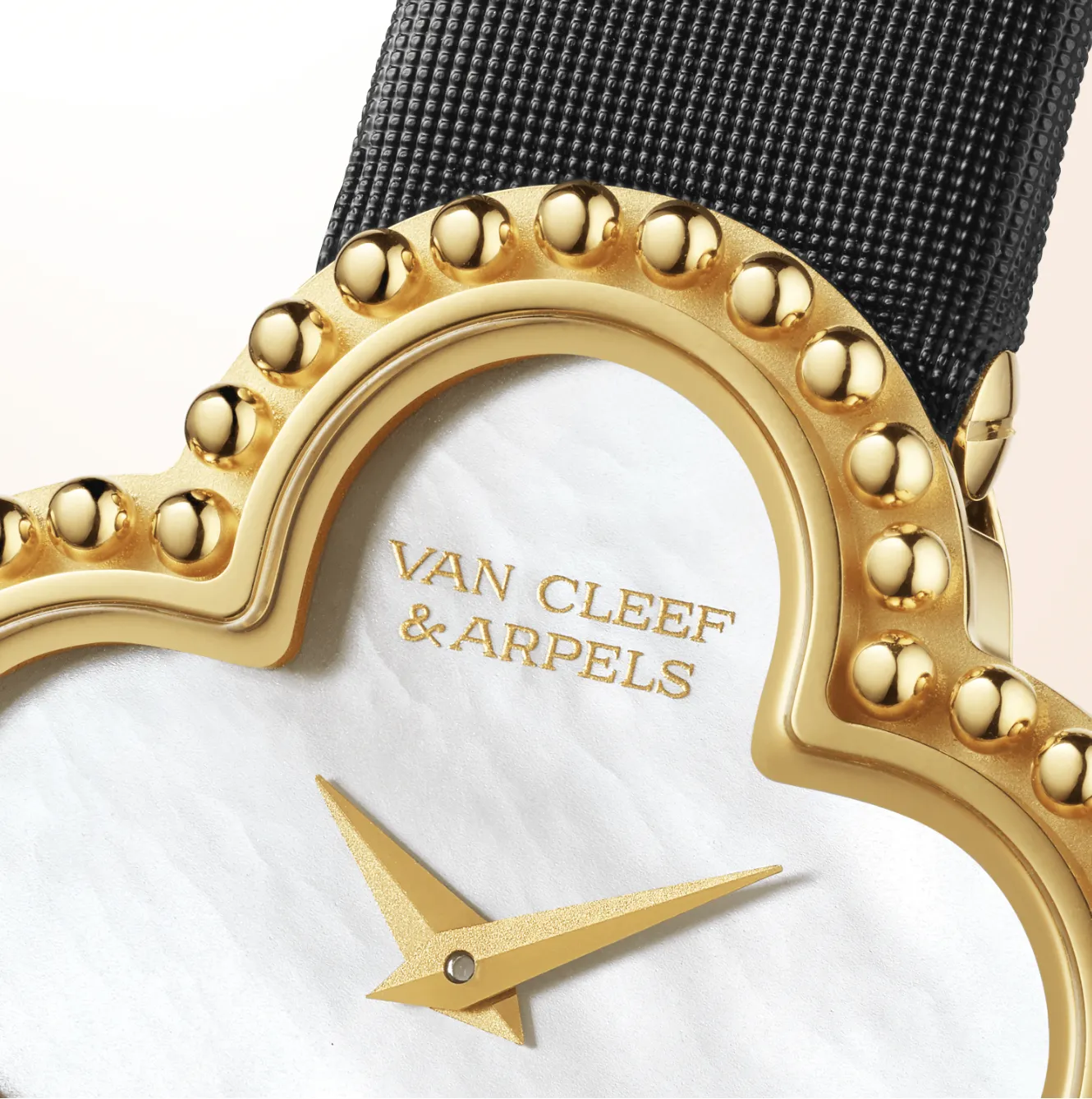 Van Cleef&Arpels Alhambra watch