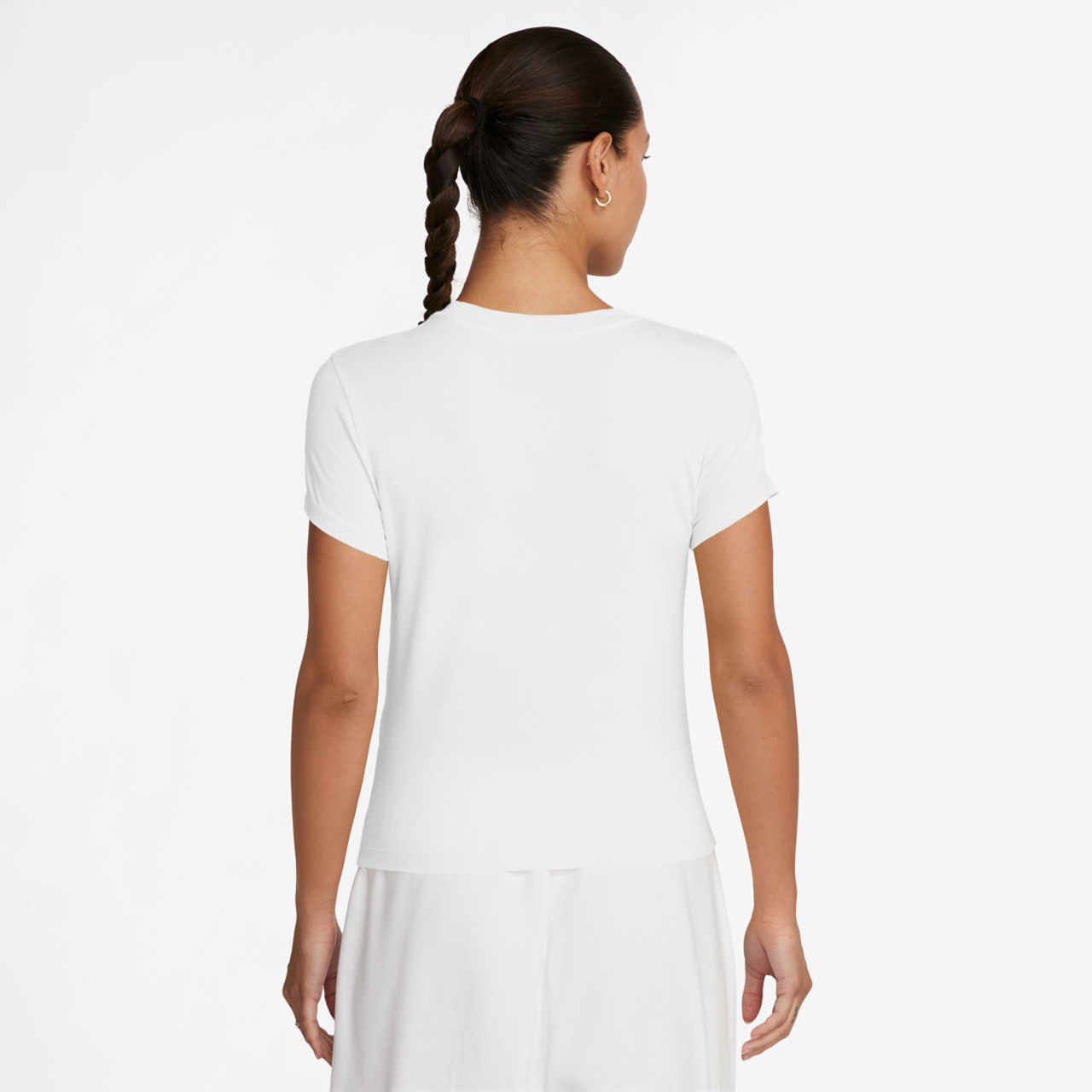 Nike Chill Knit Crop T-Shirt