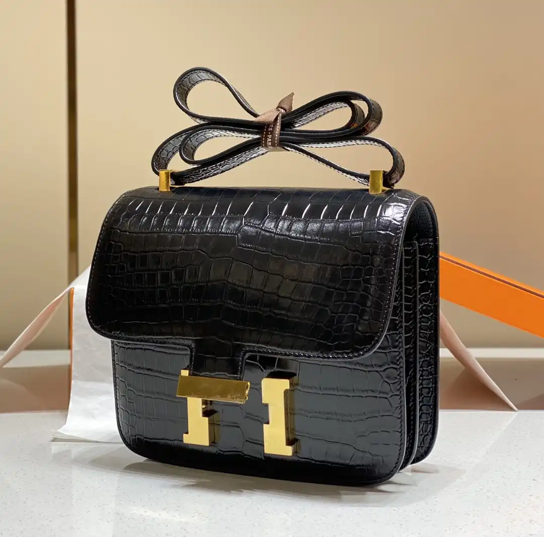 Constance 19 Cowhide (imitation crocodile leather) - Artisantouchss