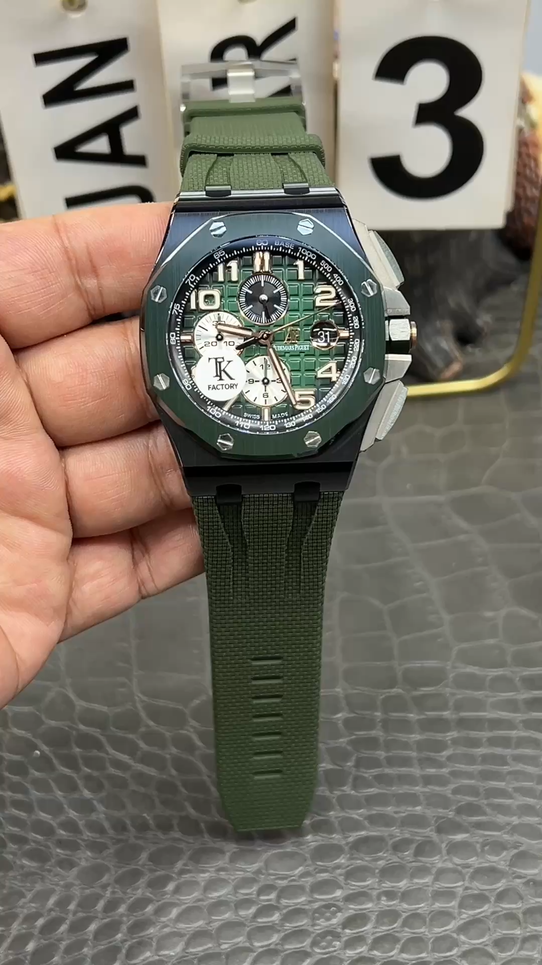 AP Royal Oak Offshore 44mm Green Dial 26405CE.OO.A056CA.01 1:1 Clone Chronograph