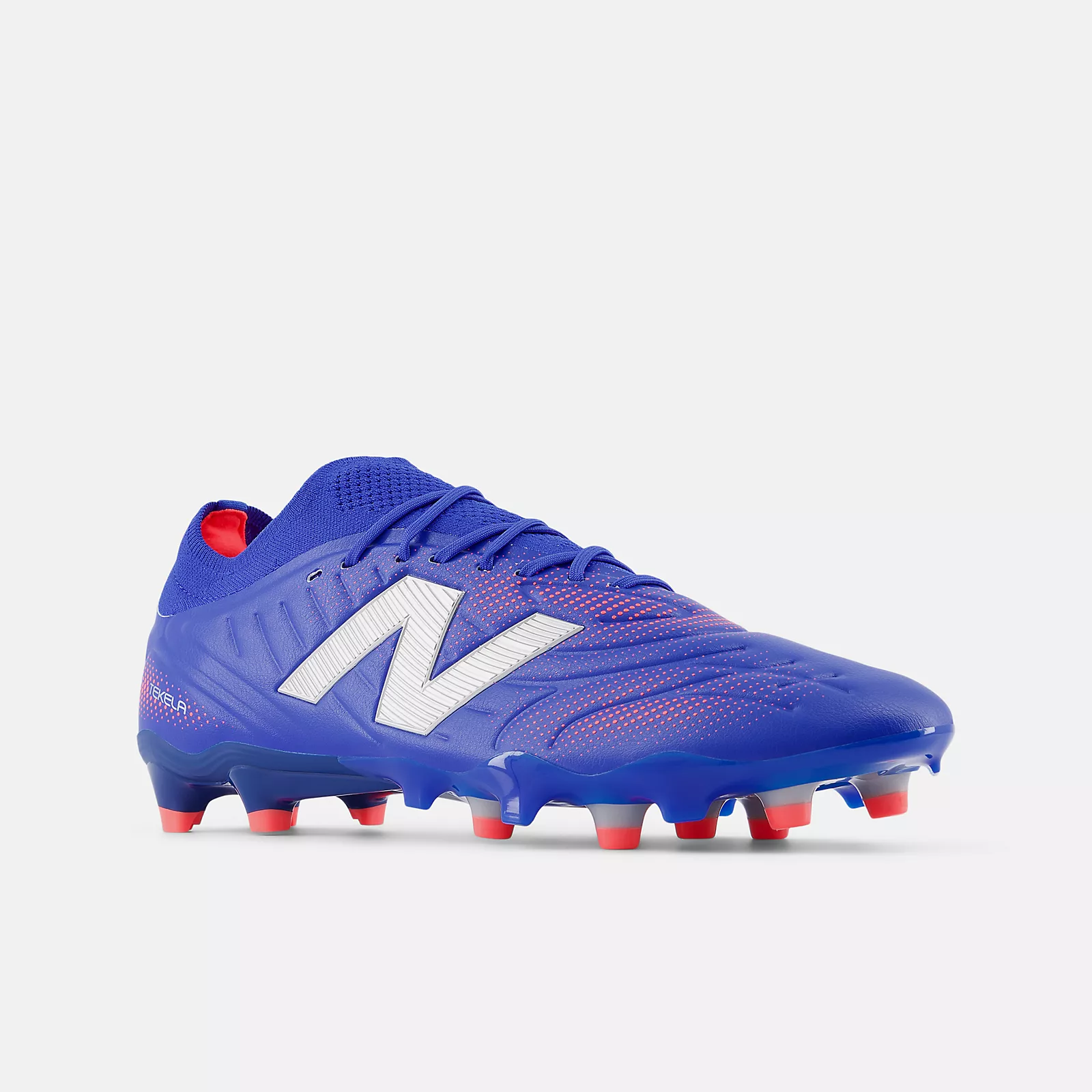 TEKELA PRO LOW LACED FG V5