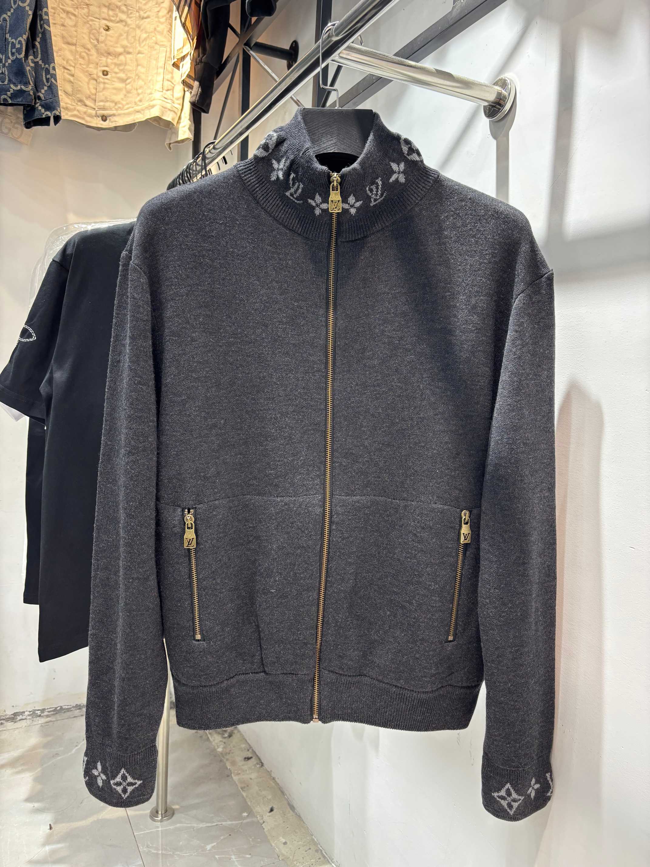 Louis Vuitton Unisex Jacket Size S-XL