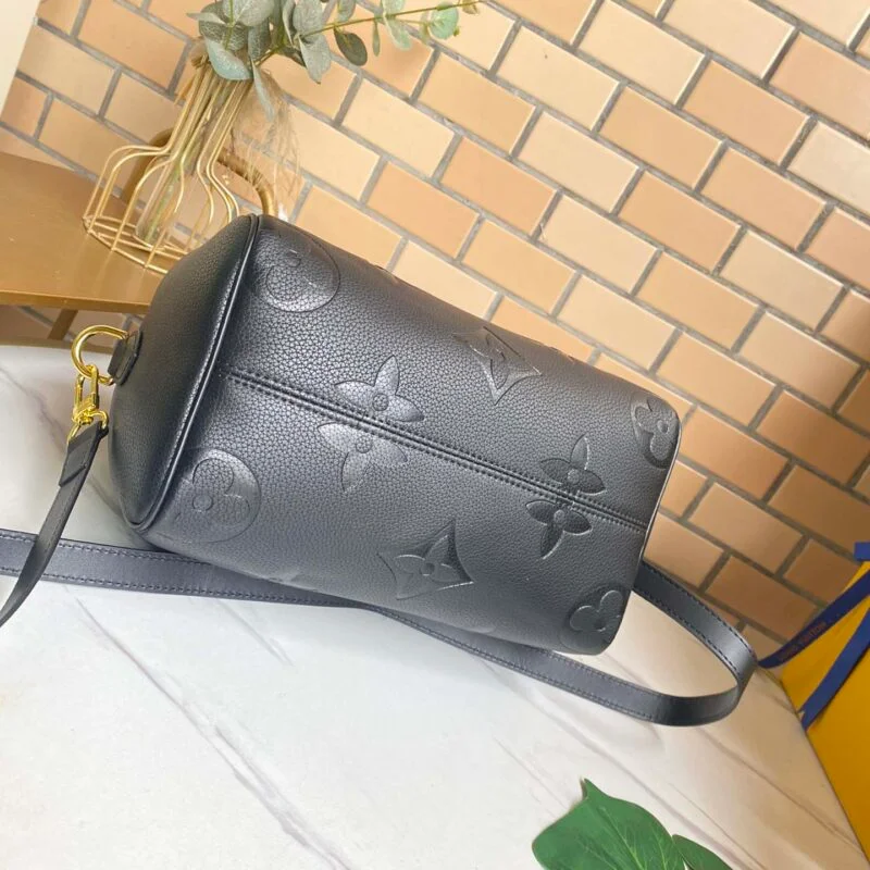 Louis Vuitton Speedy Bandouliere 25 Handbag