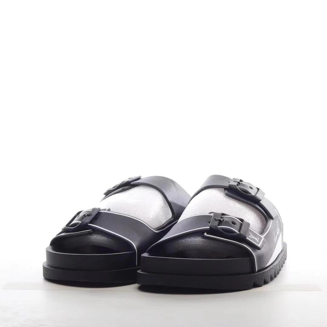 L X V slippers detail 6