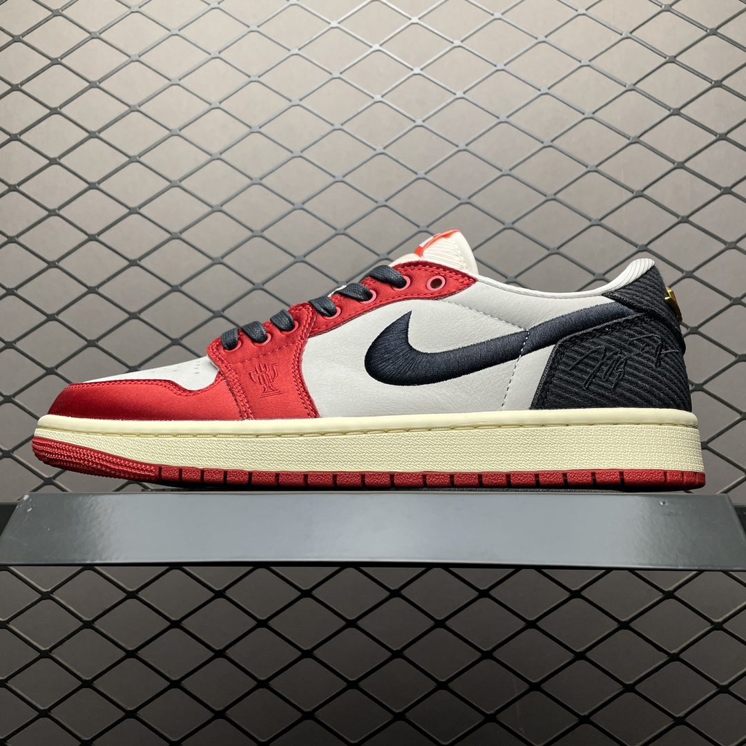 JRD 1 Retro Low OG Trophy Room Away FN0432-100