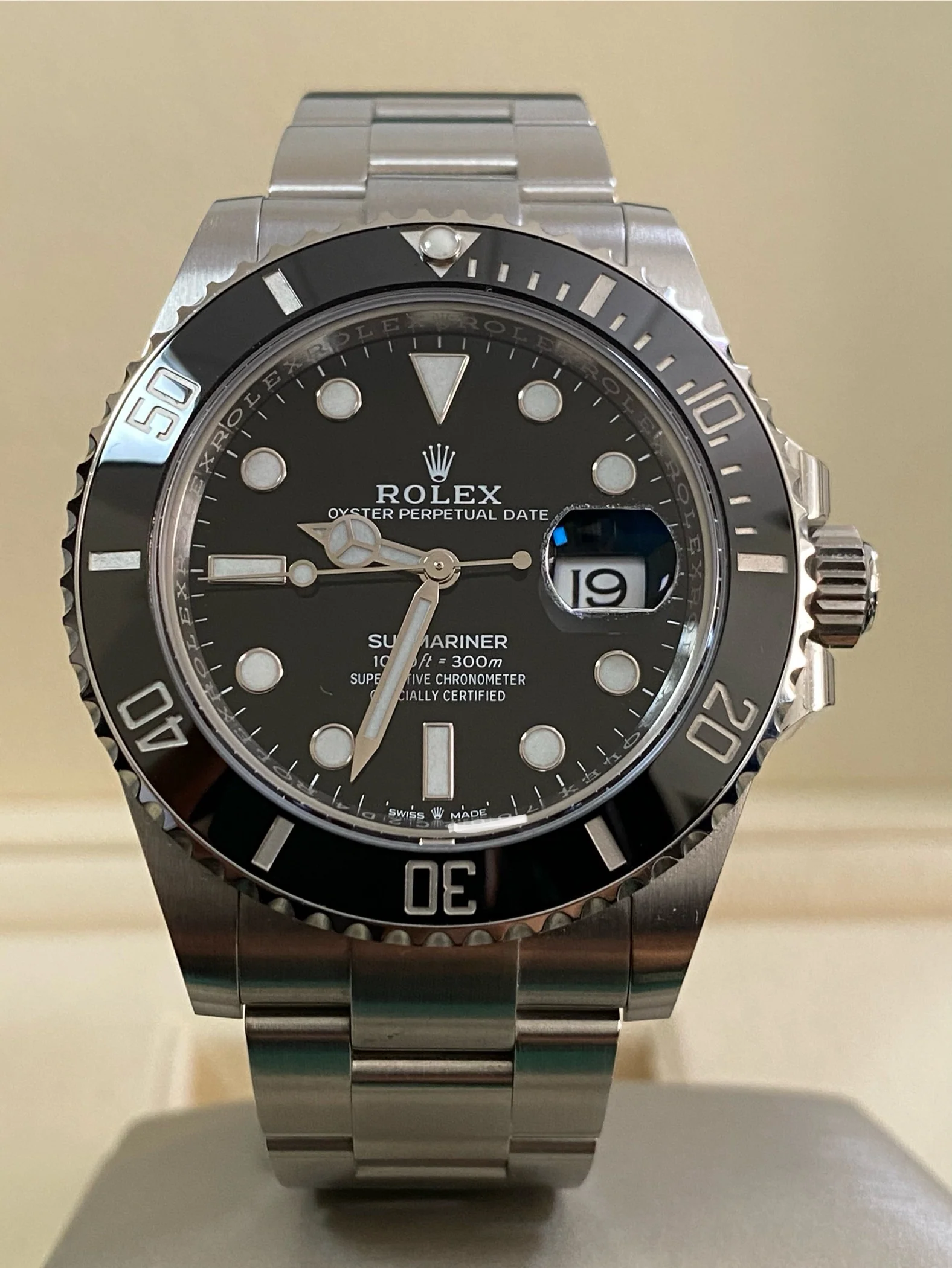 Rolex,Submariner Steel Submariner Date - 2022 - Black Bezel - Black Dial - Oyster Bracelet - 126610LN *PARTIAL STICKERS*