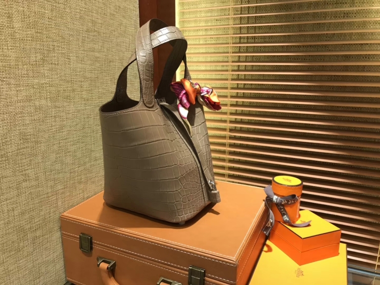 Hermes Piction Basket Bag, Sparrow Grey, Nile Crocodile Skin, 18cm, Fully Hand-Embroidered