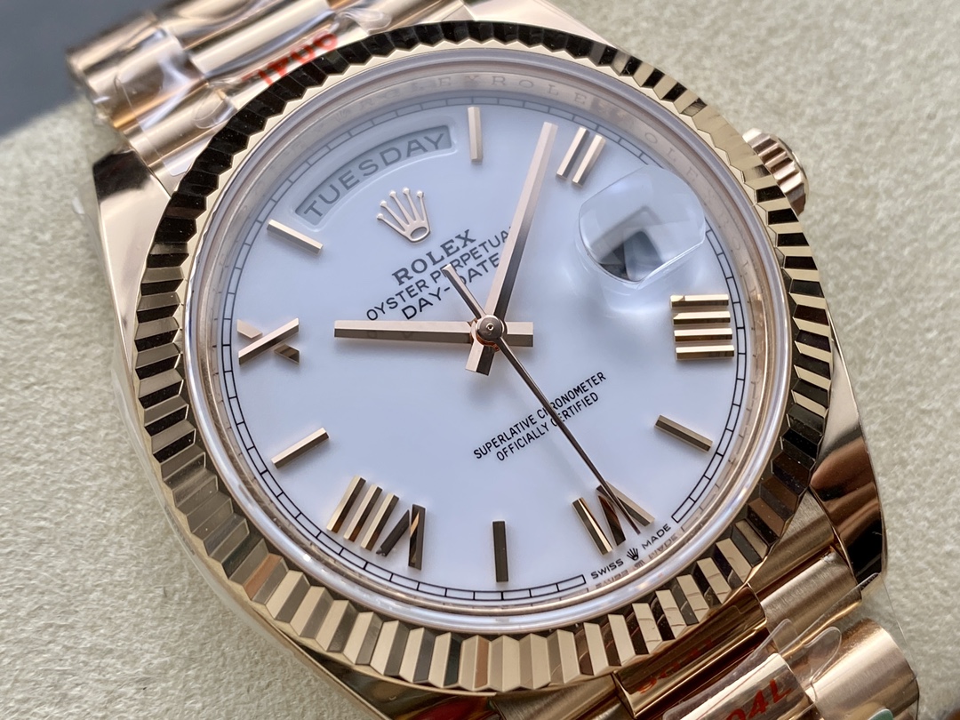 Rolex Day-Date 228235 White Roman Numeral Dial Fluted Bezel 40mm Mens Replica Watch