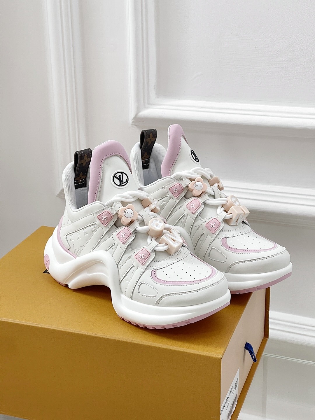 L X V Archlight SNEAKERS（Women's style）