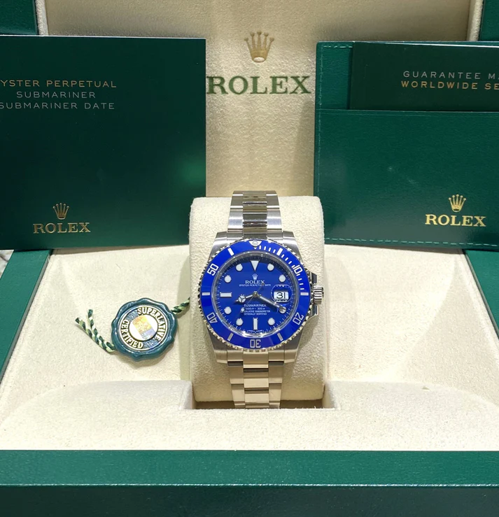 Rolex Submariner Date White Gold Men's Watch 116619LB