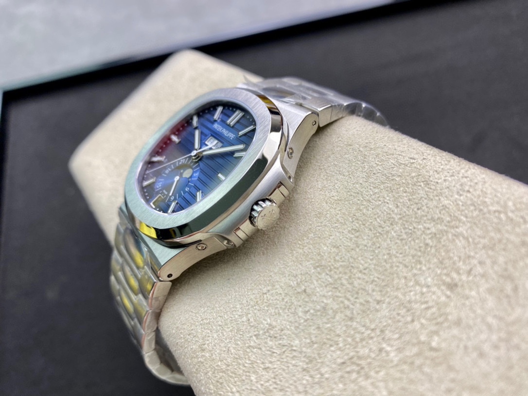 Patek Philippe Nautilus 5726 1A 001 40.5mm Stainless Steel Blue Dial Watch