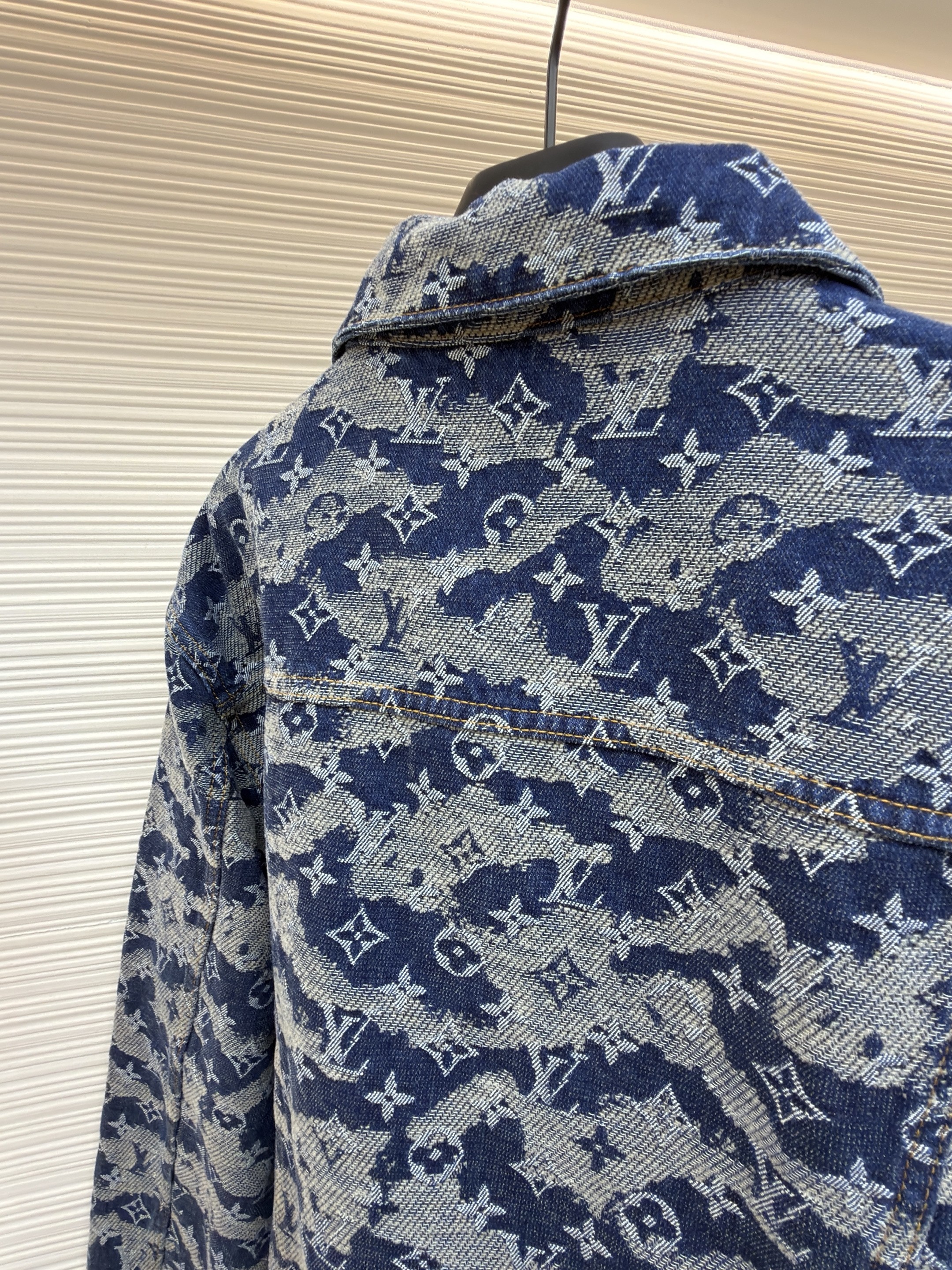 Product detail 4
