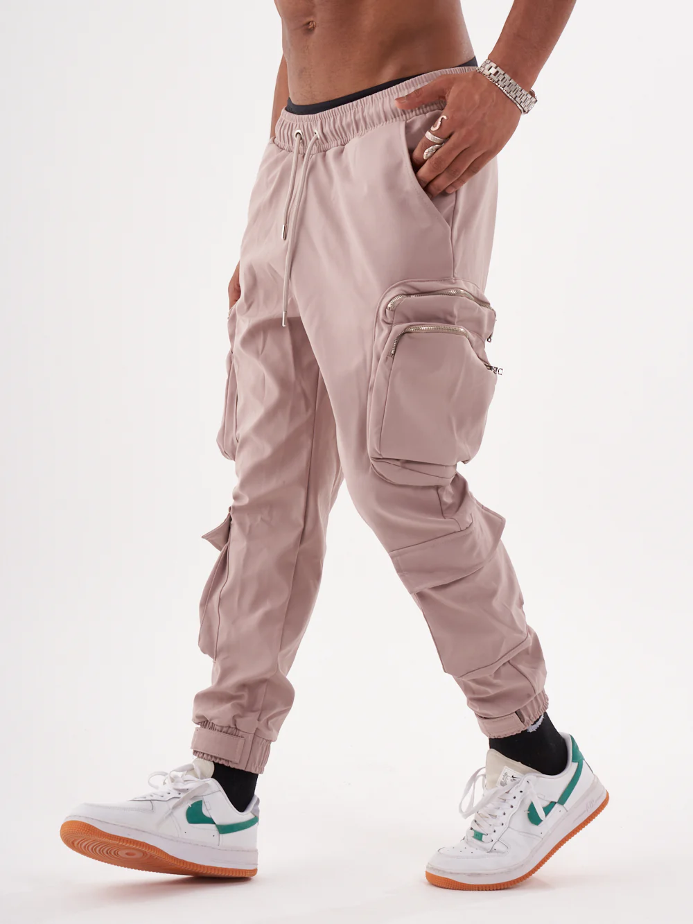 JOGGERS