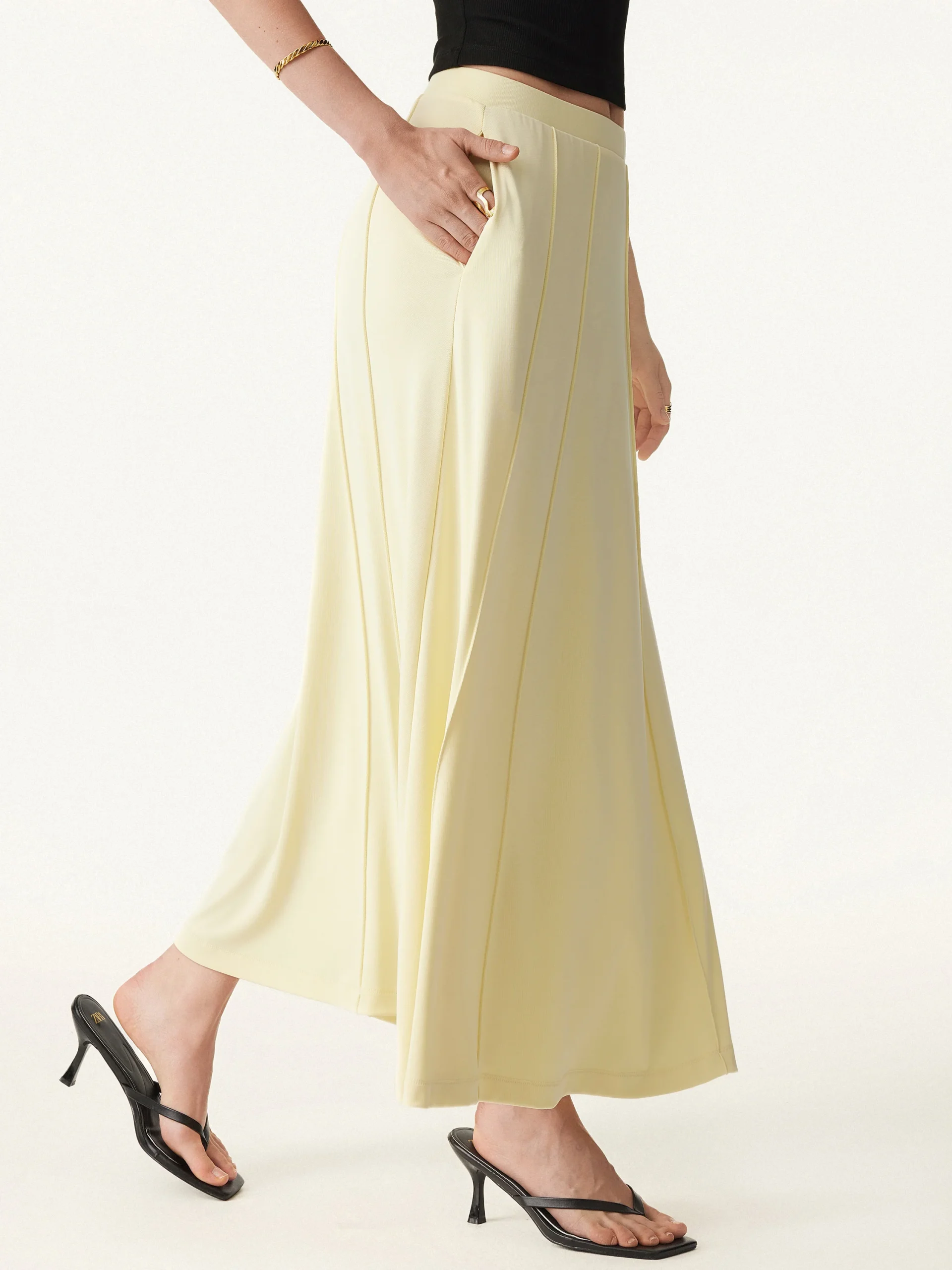 Mid Rise A-line Pintucks Pull-on Maxi Skirt