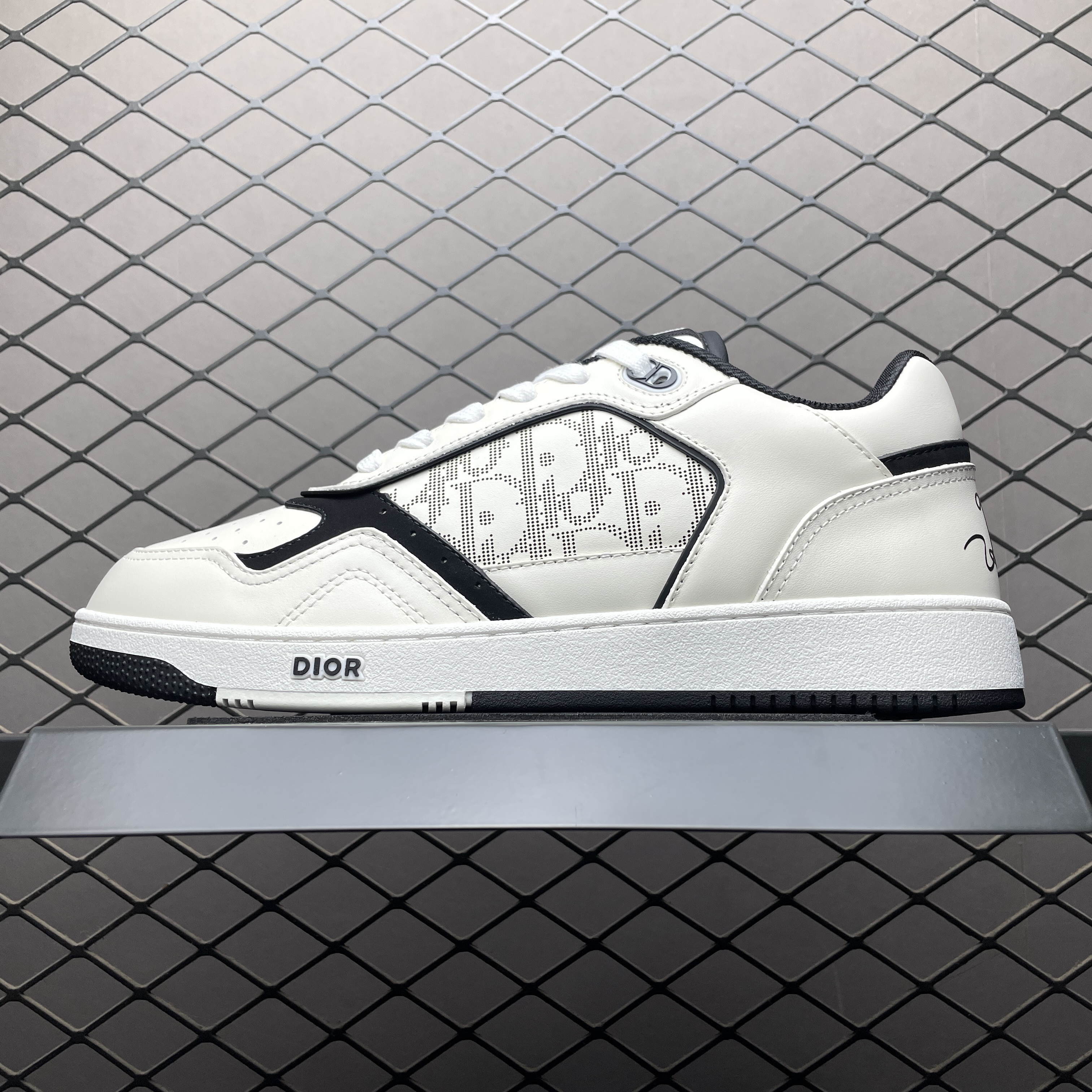 DR B27 sneaker