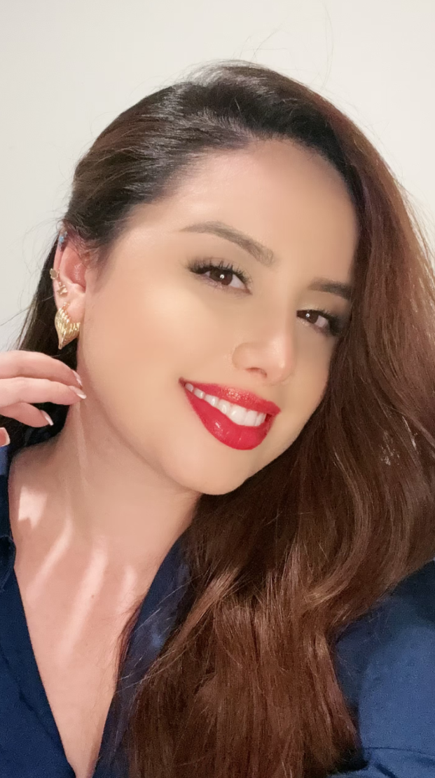 Laura Alvarez