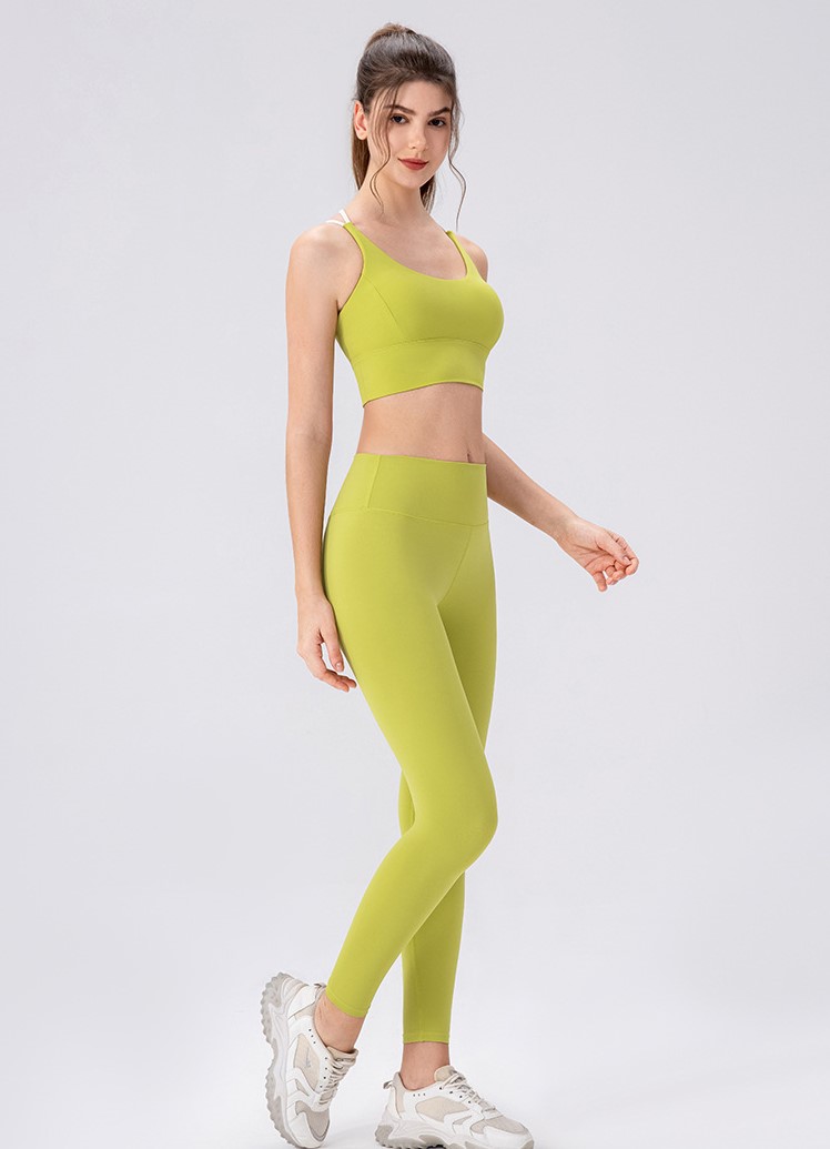 Women's sports bra with thin straps, color-blocked yoga vest, shock-absorbing, supportive, comfortable running and fitness bra