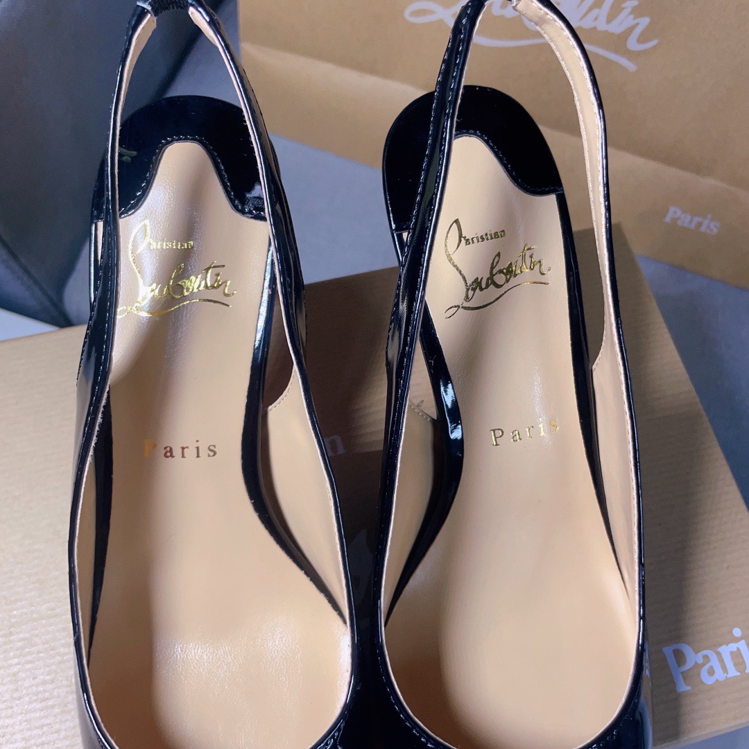 Christian Louboutin CL red soled shoes