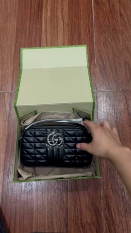 Gucci GG Marmont Women Shoulder Bags 2-Size