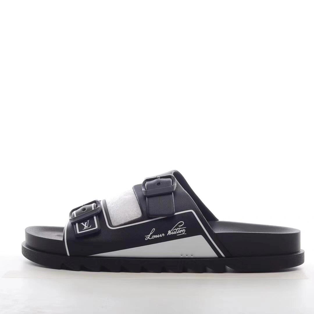 L X V slippers detail 4
