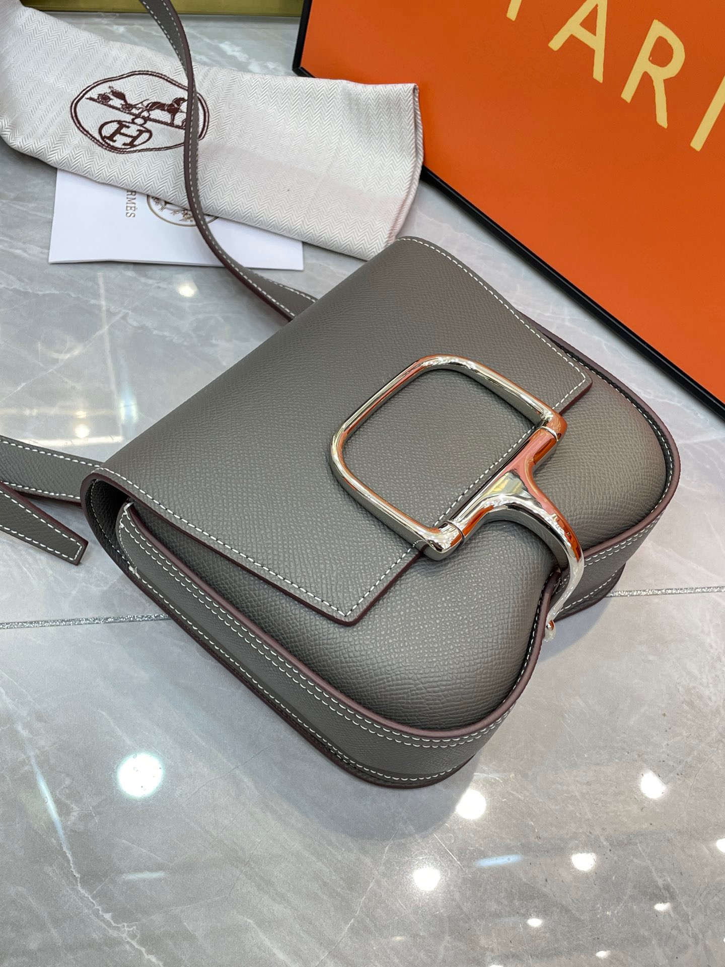Hermes Della 19 Epsom