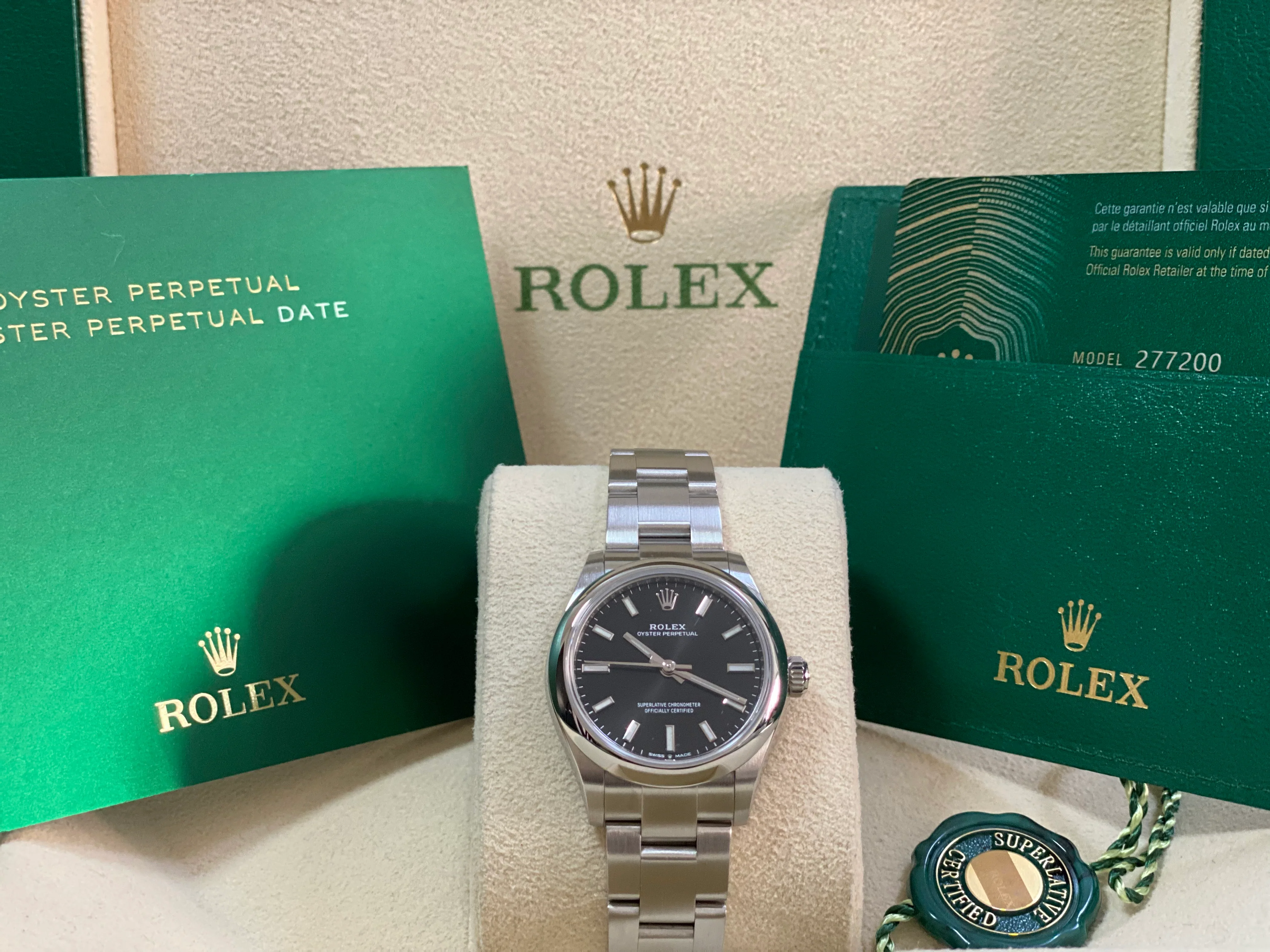 Rolex Oyster Perpetual 31 - 2023 - Domed Bezel - Black Index Dial - Oyster Bracelet - 277200