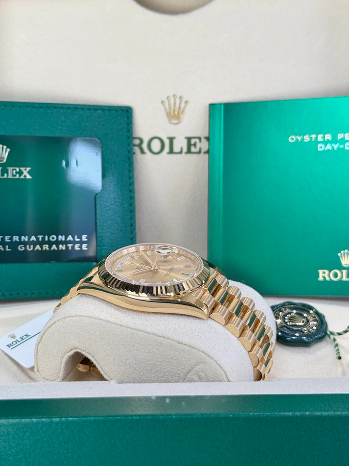 Rolex Day Date 40 Yellow Gold Champagne Dial m228238 0005