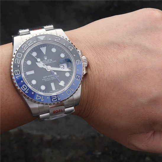 GMT-Master II Batman Oyster 40mm