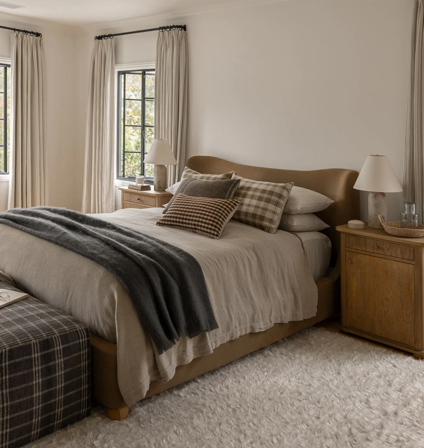 Justine Bed
