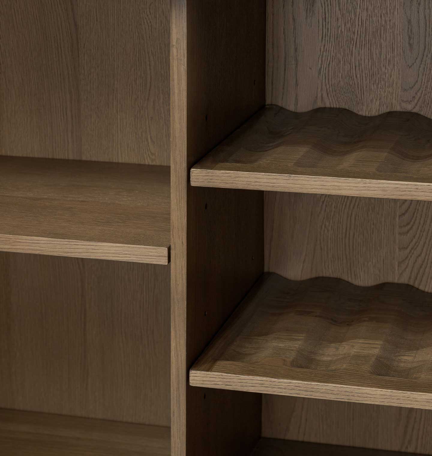Bari Bar Cabinet