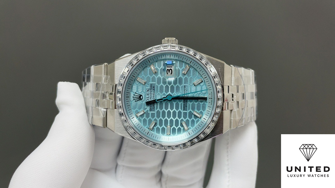 Rolex Land-Dweller 36 Oyster, 36 mm, platinum and diamonds M127286TBR-0001