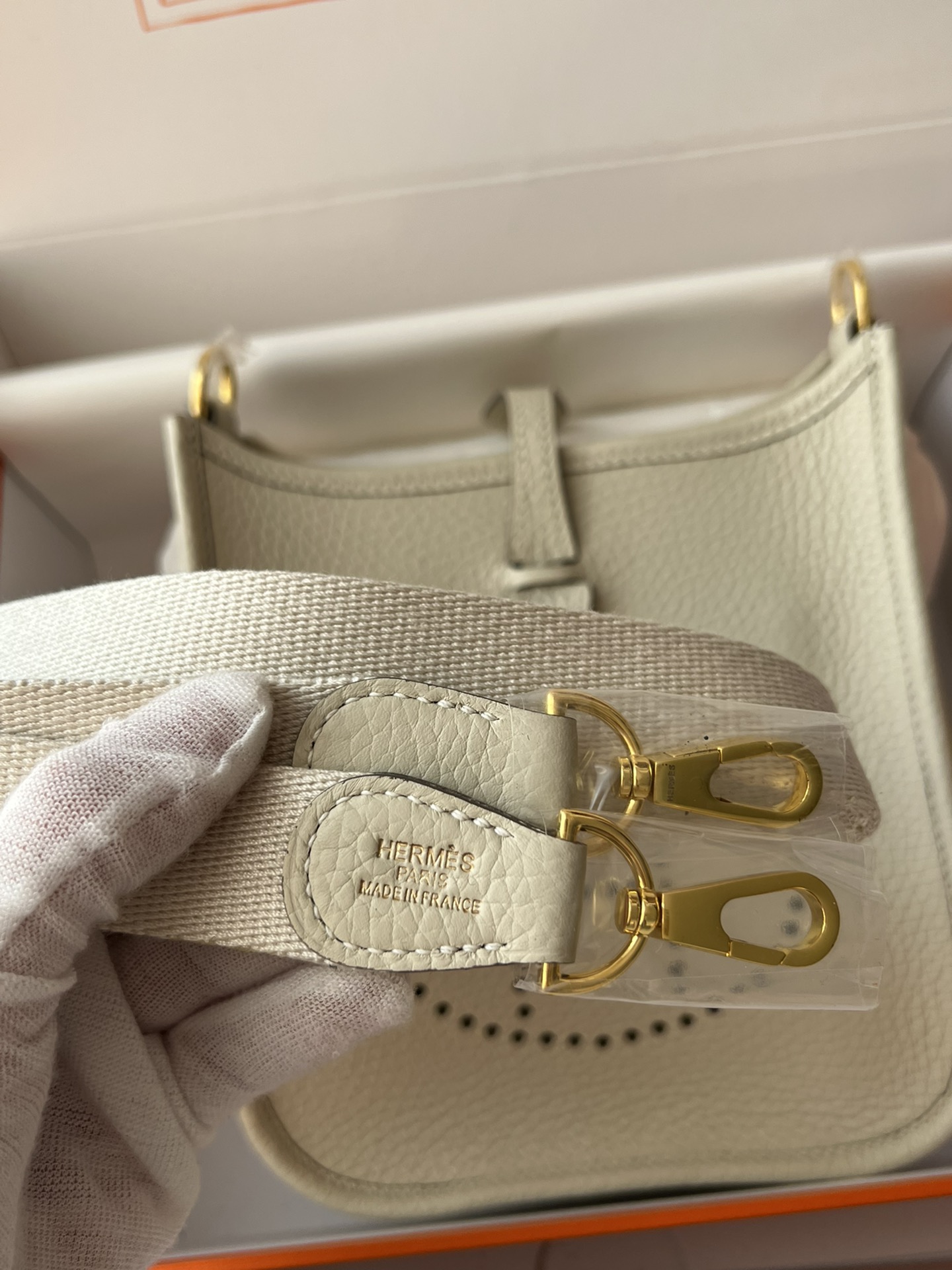 Hermes Evelyn 𝖬𝗂𝗇𝗂 17 Gold Hardware-Top master