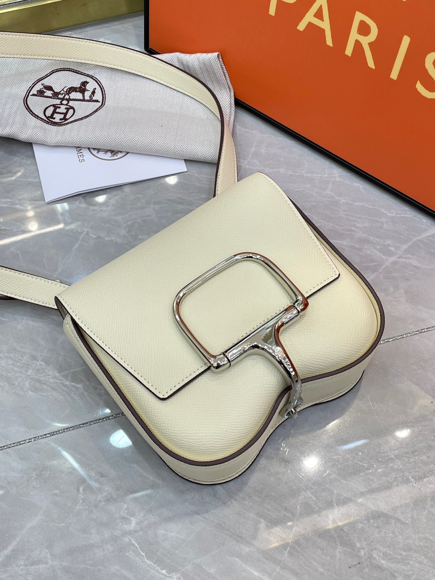 Hermes Della 19 Epsom