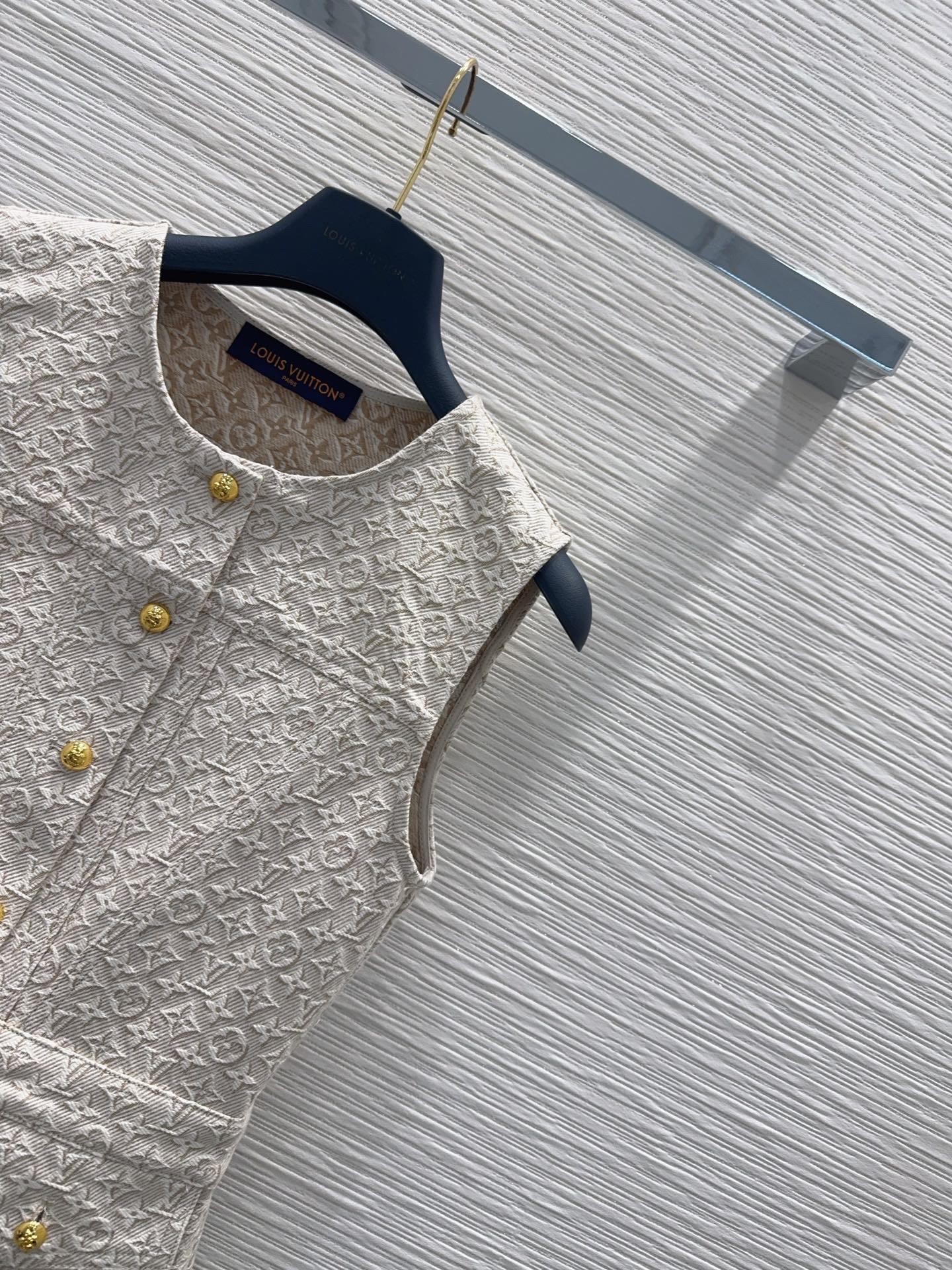Product detail 4