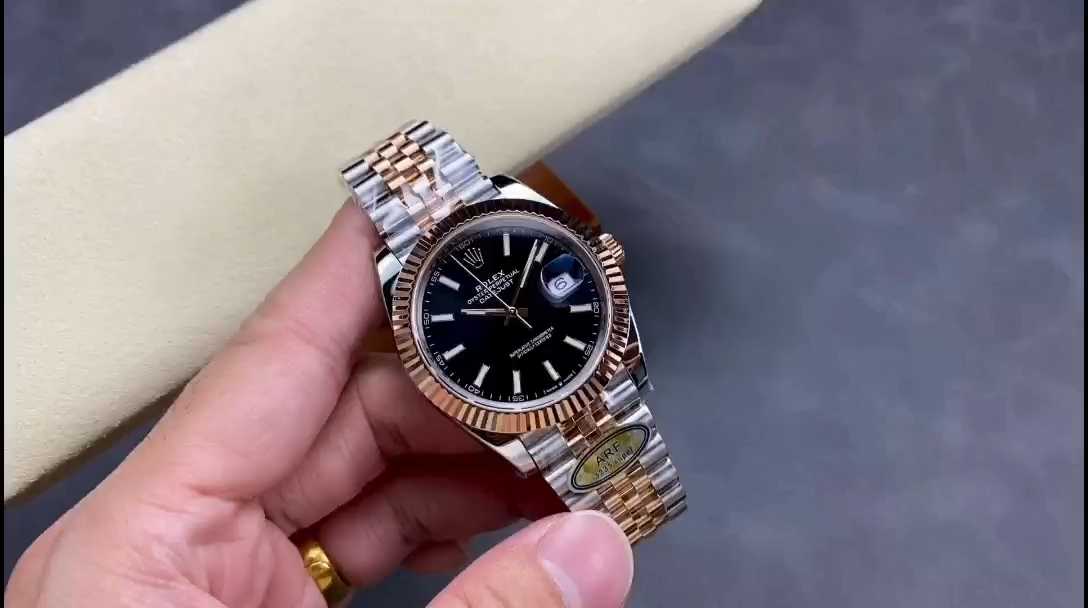 Rolex Datejust 41 Everose Gold Black Dial Jubilee Bracelet 126331
