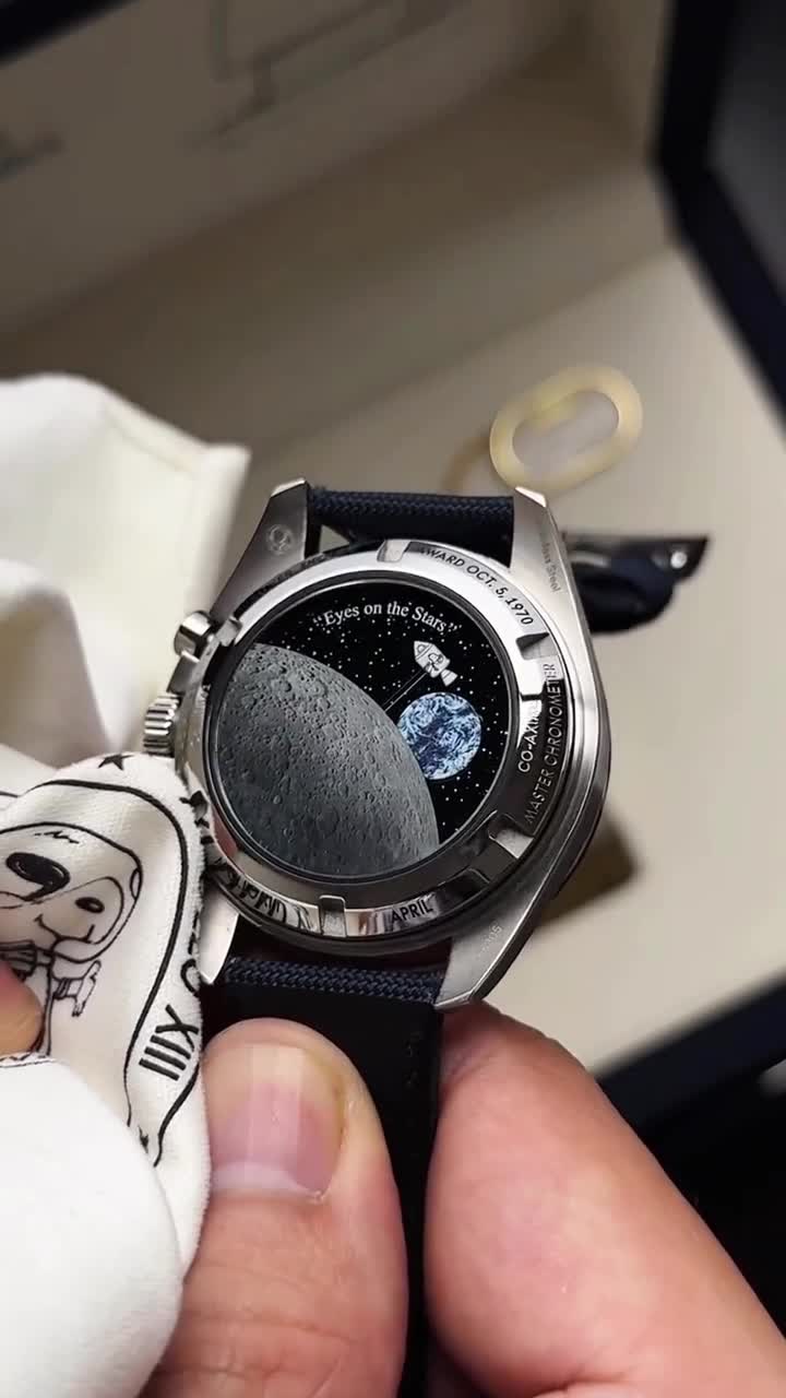 NEW OMEGA Speedmaster “Silver Snoopy Award” Mission Helios 13 50th Anniversary