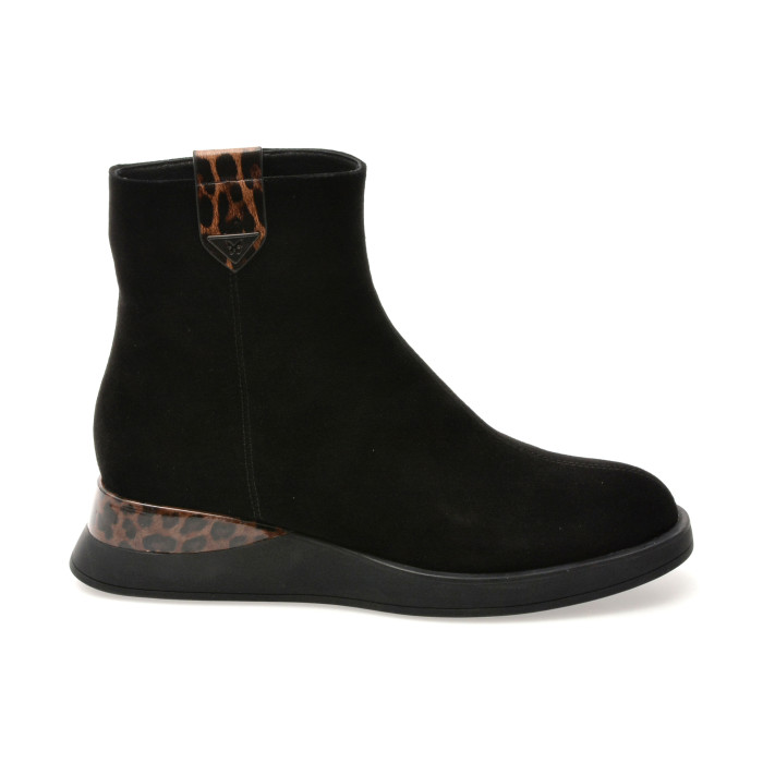 Ghete EPICA negre, DX01351, din piele intoarsa